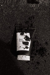 SCOTCH PORTER Face Wash Exfoliating Face Scrub